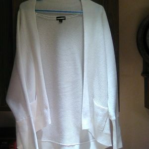 XL Cozy Knit White Cardigan in BEAUTIFUL CONDITION